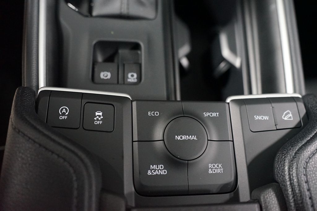 Thumbnail: 2026 Toyota Grand Highlander - 26