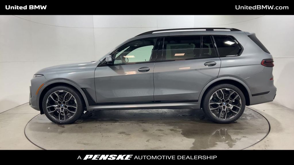 Thumbnail: 2026 BMW X7 - 5
