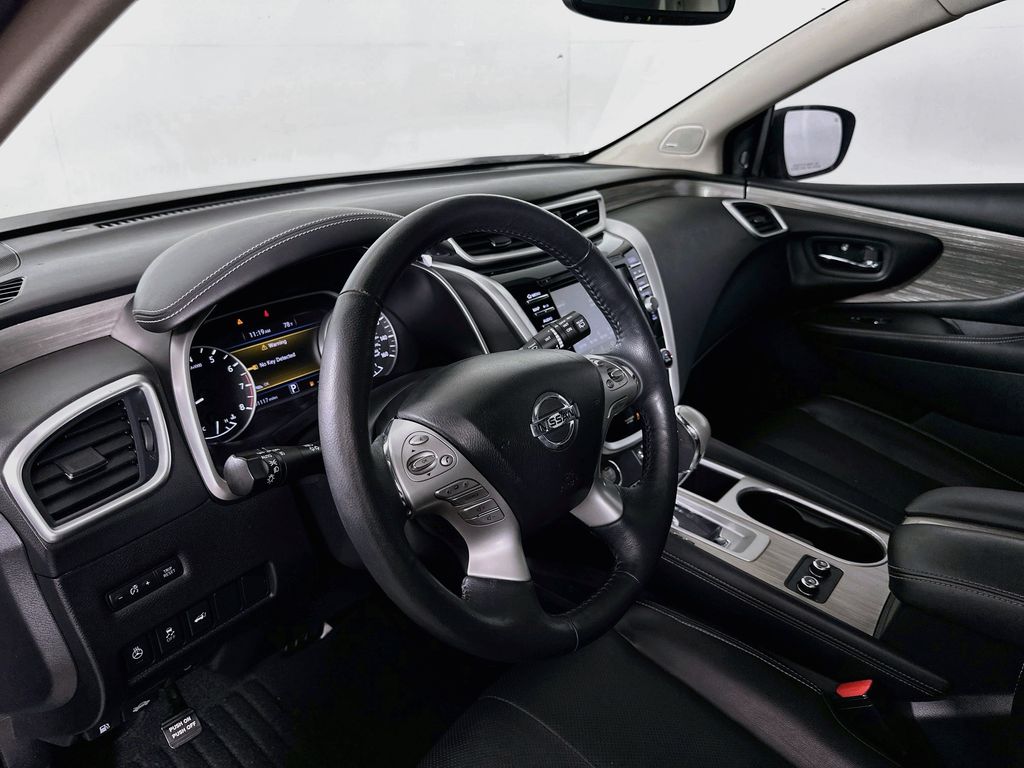 Thumbnail: 2018 Nissan Murano - 9