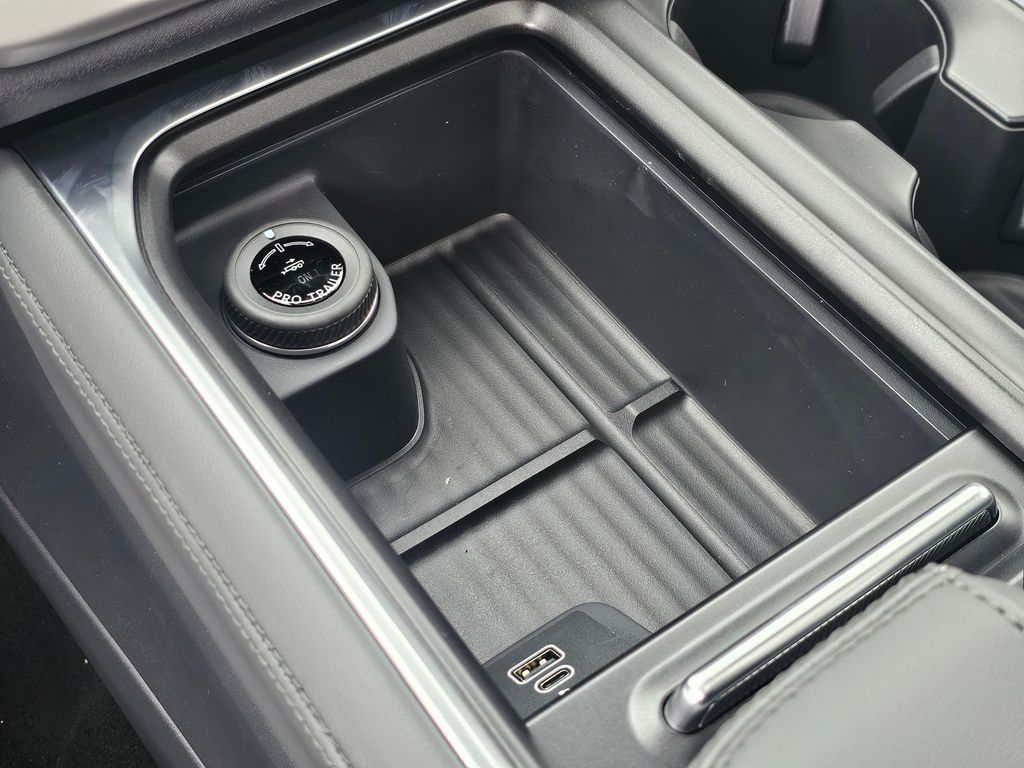 New 2026 White Ford Active image 33