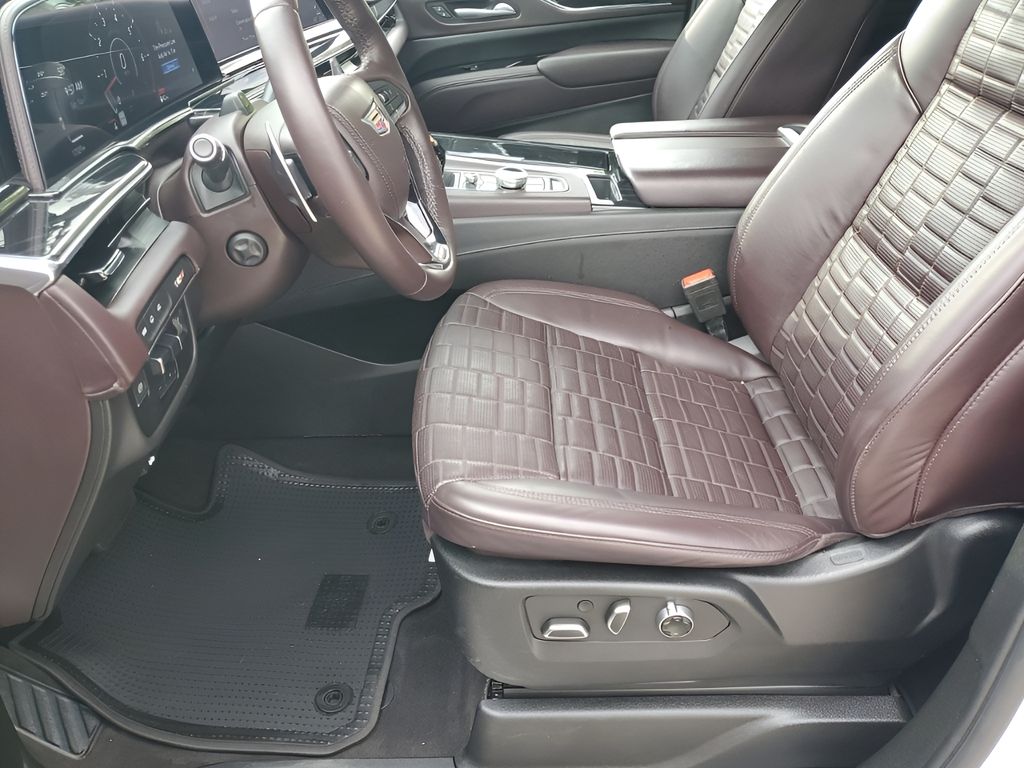 Used Car 2024 Cadillac Escalade  V-series For Sale Under $140,000 In Austin, Texas