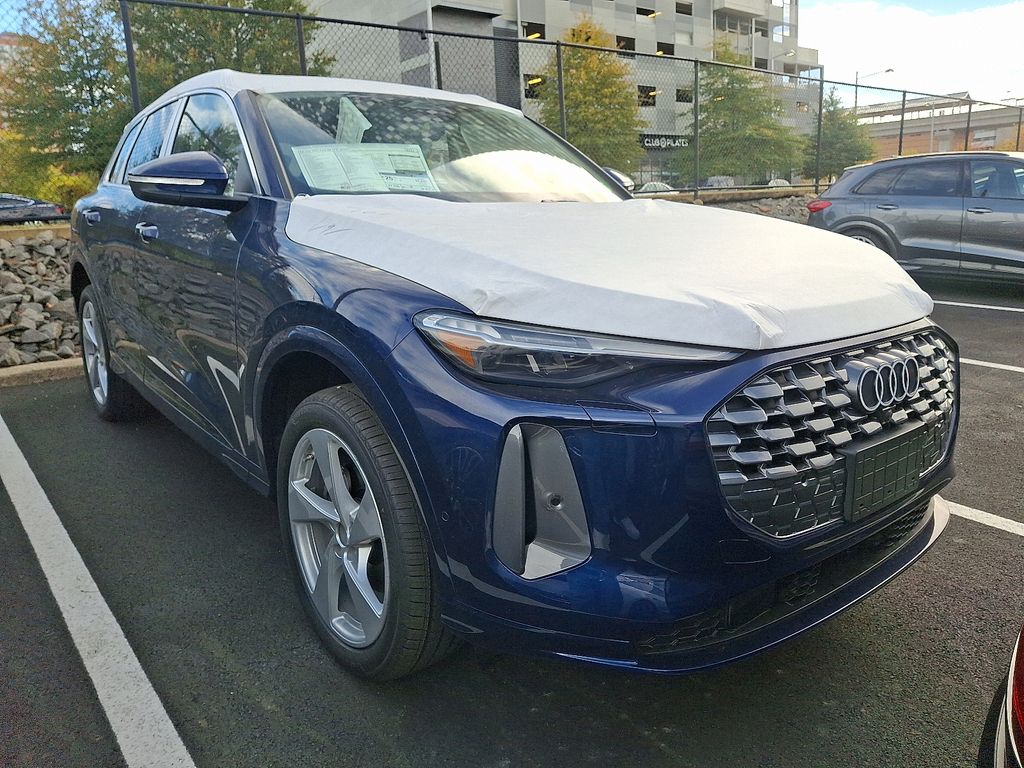 Thumbnail: 2025 Audi Q5 - 2