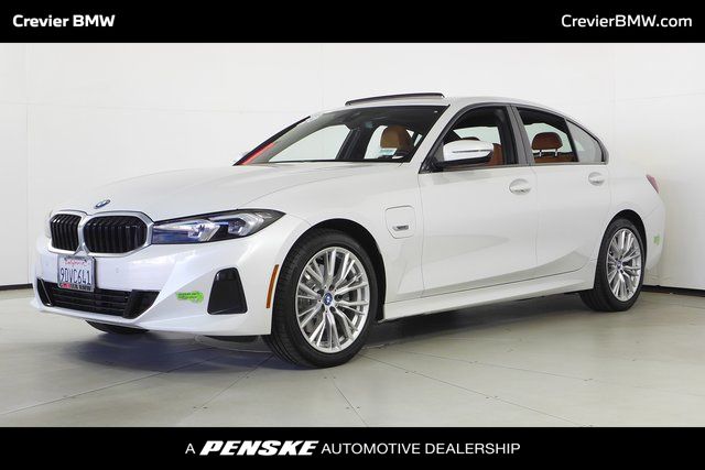 2023 BMW 3 Series 330e iPerformance 1