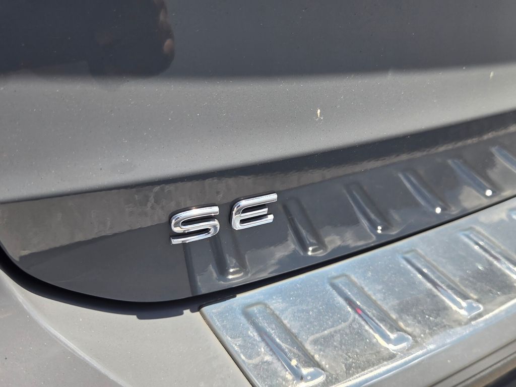 2024 Volkswagen Taos - $21,685