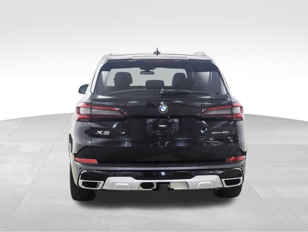 Thumbnail: 2021 BMW X5 - 4