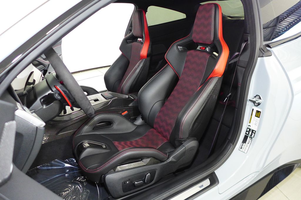 Thumbnail: 2025 BMW M4 - 22