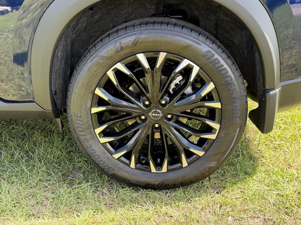 New 2026 Nissan Rogue SUV