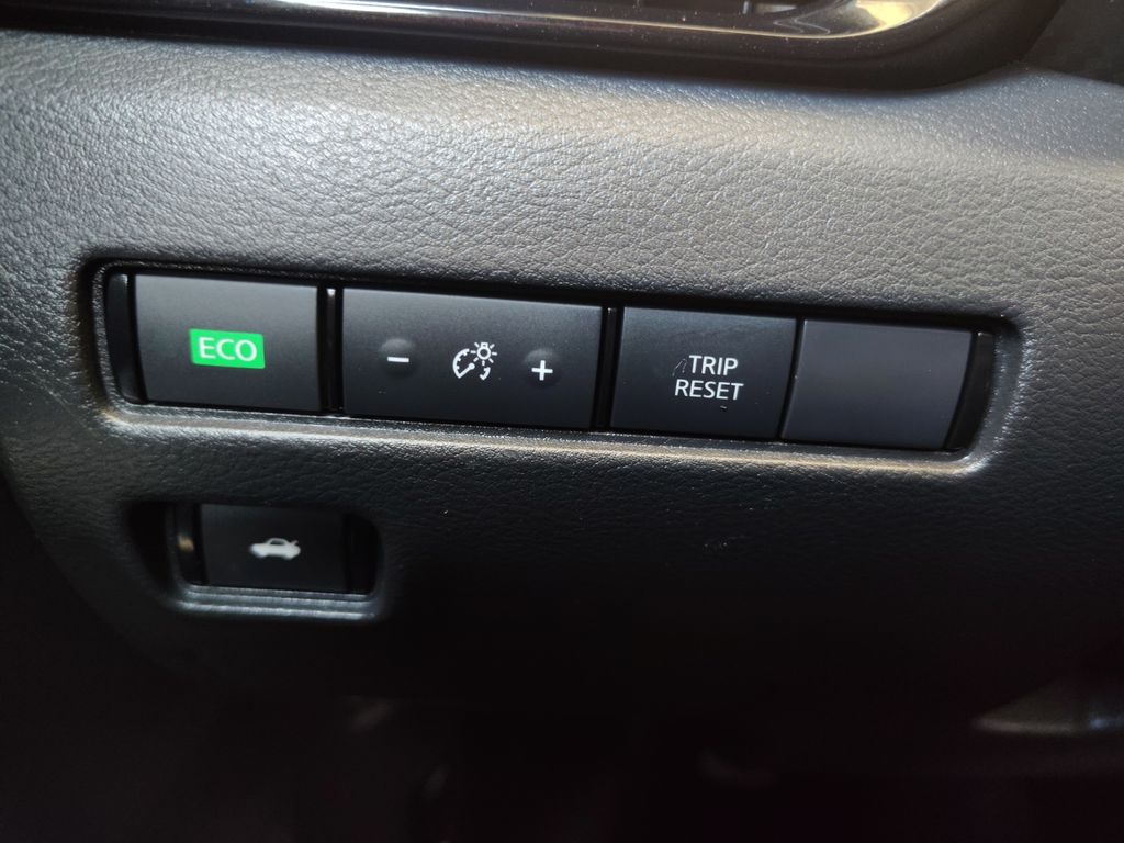 Used Car 2021 Nissan Sentra  Sr For Sale In Austin, Texas