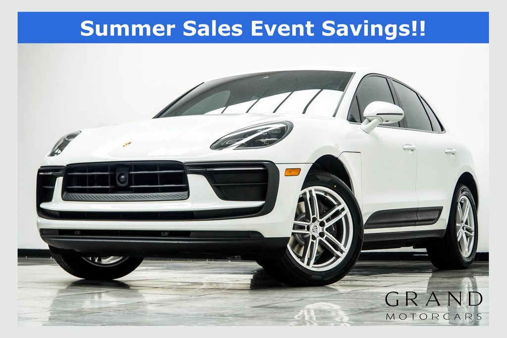 White 2023 Porsche Macan SUV / Crossover All-Wheel Drive 7-Speed Automatic