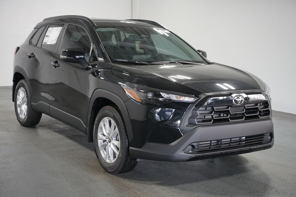Thumbnail: 2026 Toyota Corolla Cross - 3