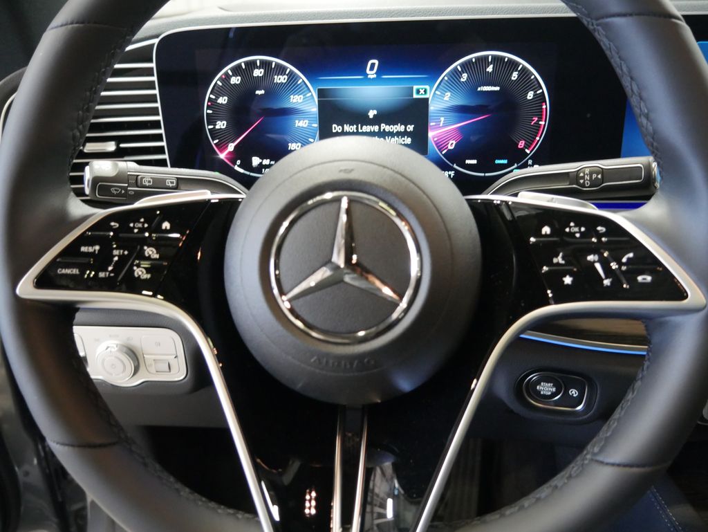 Thumbnail: 2026 Mercedes-Benz GLE - 29