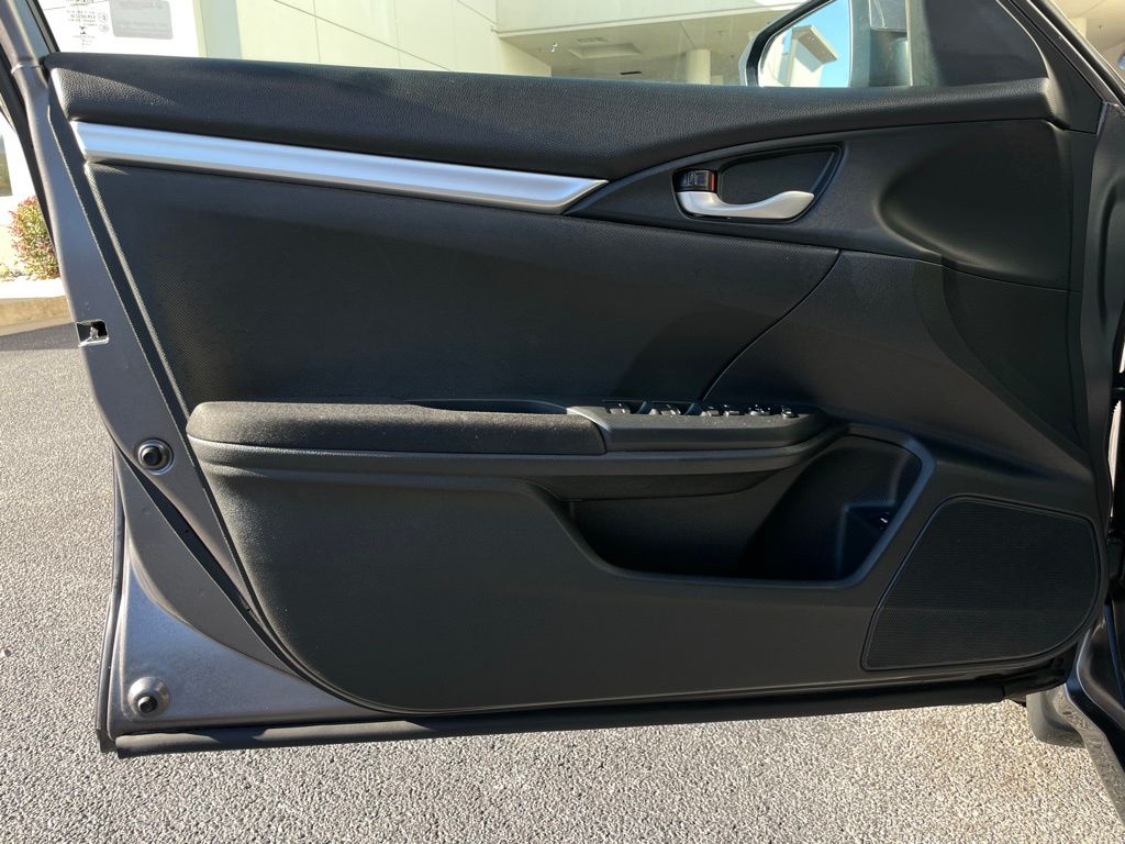 Thumbnail: 2016 Honda Civic - 22