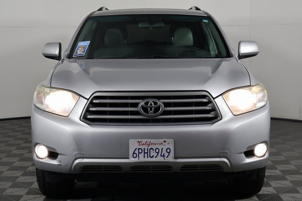 Thumbnail: 2010 Toyota Highlander - 2