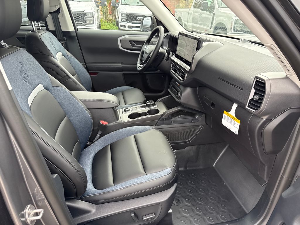 New 2025 Gray Ford Outer Banks image 23