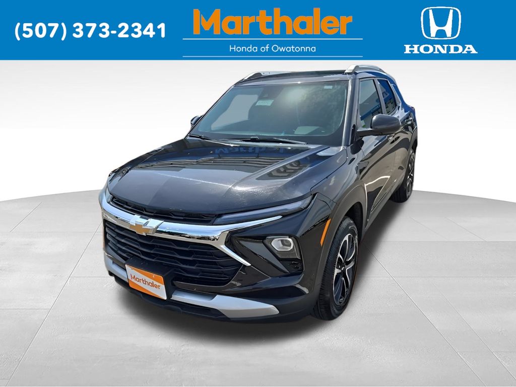 Mosaic Black Metallic 2025 Chevrolet Trailblazer SUV / Crossover Four-Wheel Drive 9-Speed Automatic