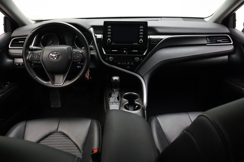 Thumbnail: 2023 Toyota Camry - 24