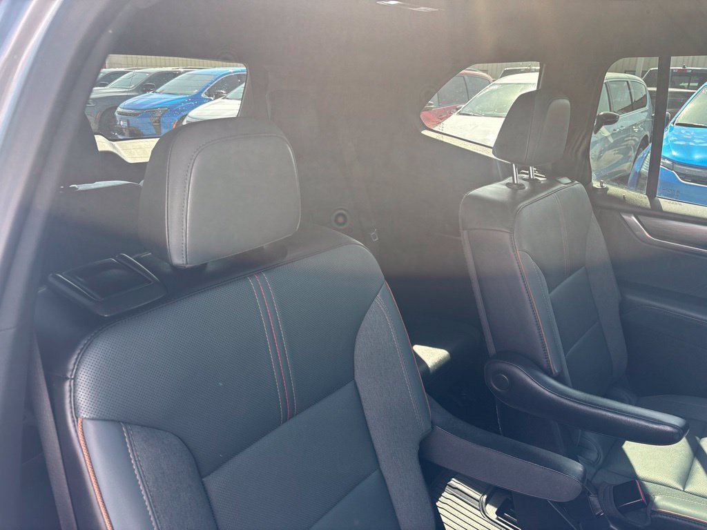 Used 2024 GMC Acadia SUV