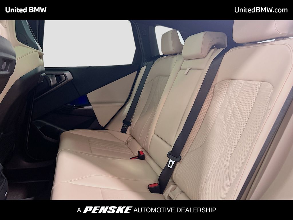 Thumbnail: 2026 BMW X3 - 13