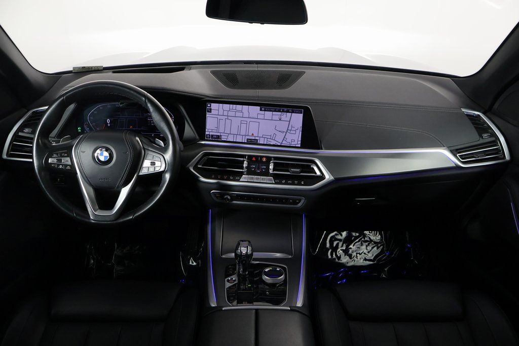 Thumbnail: 2022 BMW X5 - 8
