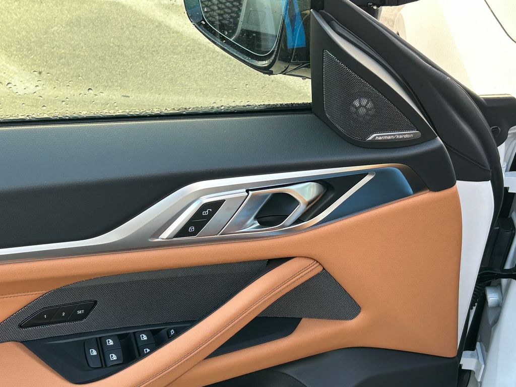 Thumbnail: 2026 BMW 4 Series - 12