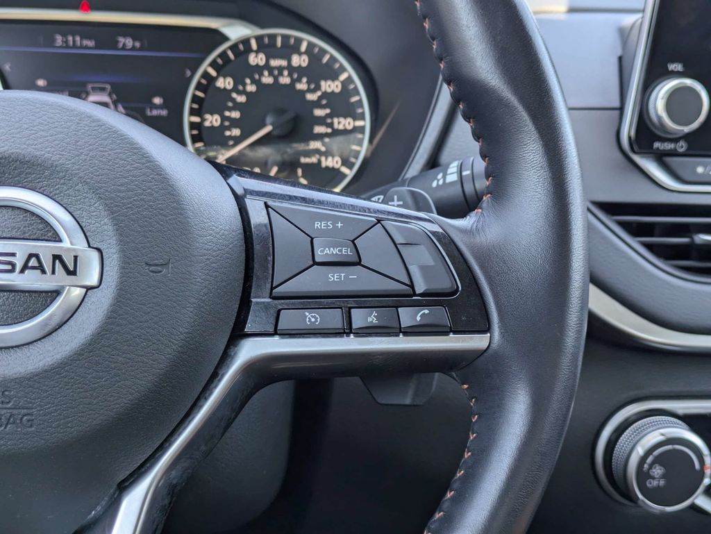 2020 Nissan Altima SR