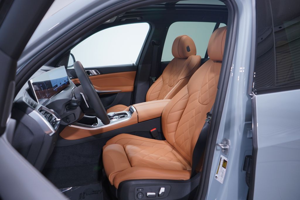 Thumbnail: 2026 BMW X5 - 7