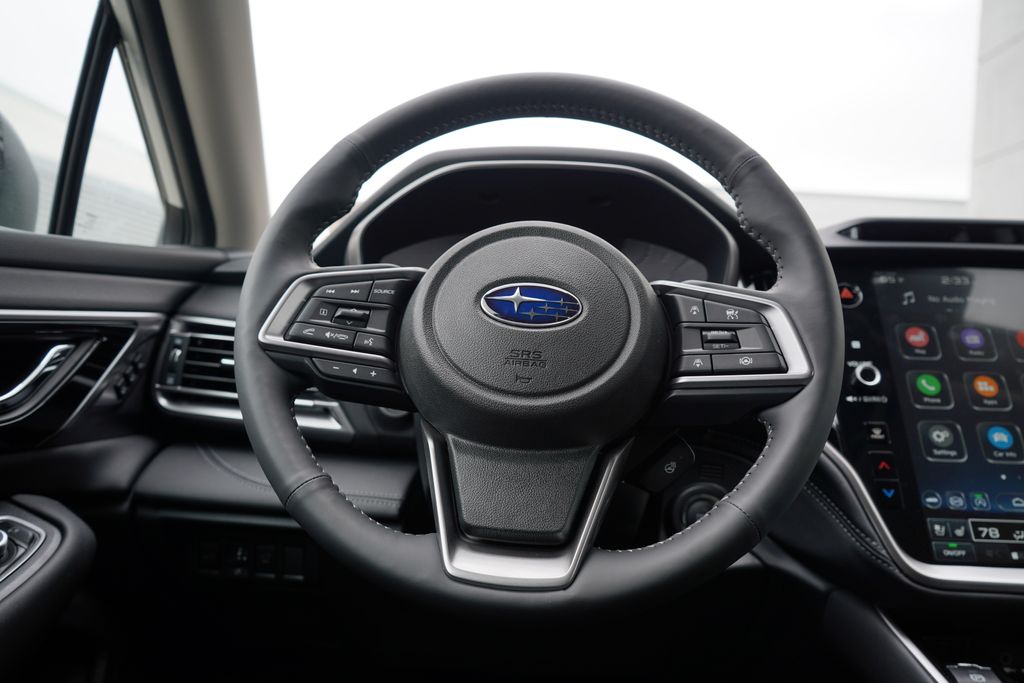 2025 Subaru Outback Touring 13