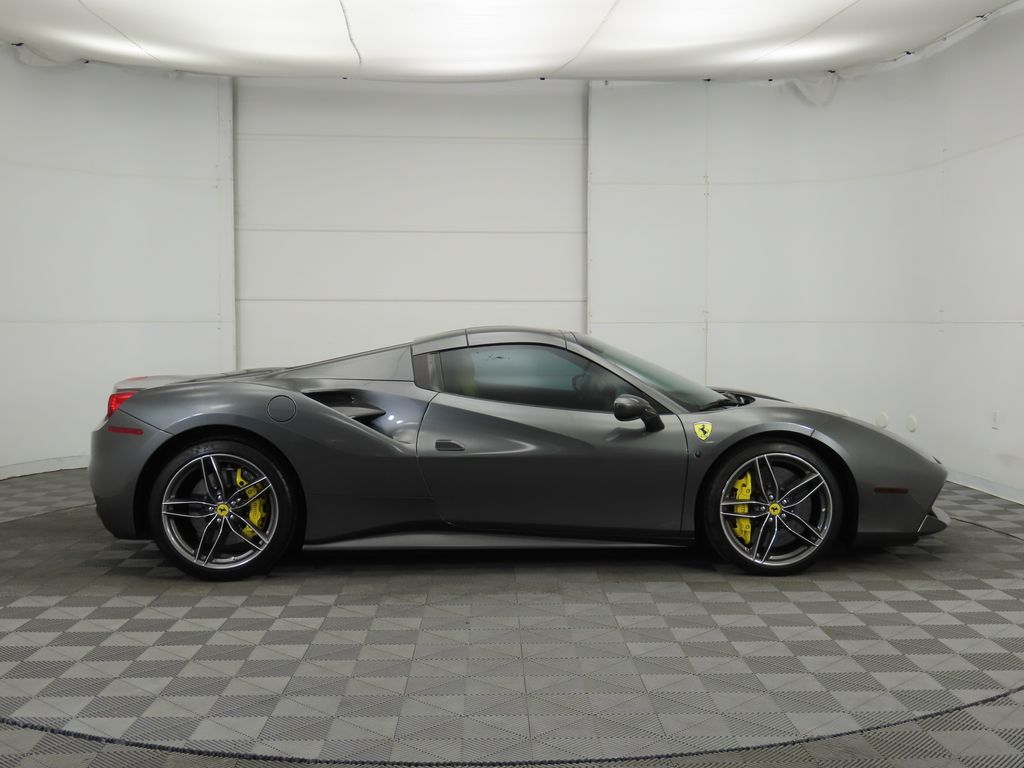 Thumbnail: 2017 Ferrari 488 - 12