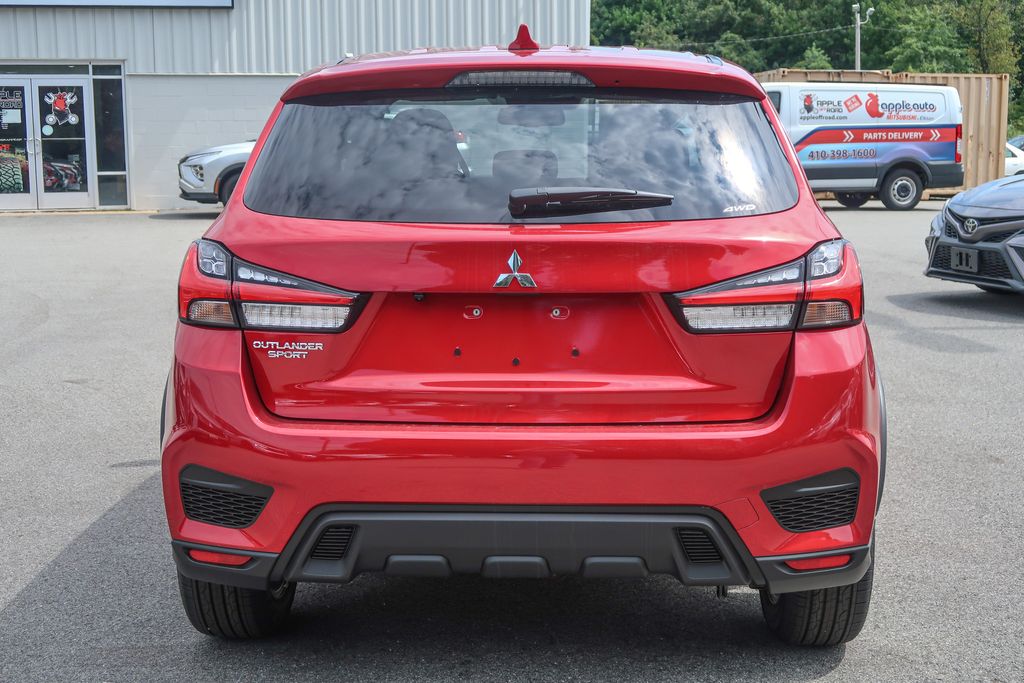 2027 Mitsubishi Outlander Sport ES
