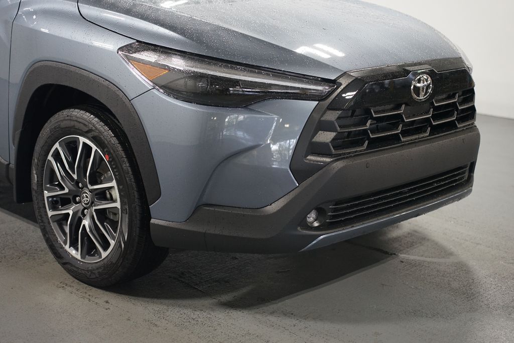 Thumbnail: 2026 Toyota Corolla Cross - 4