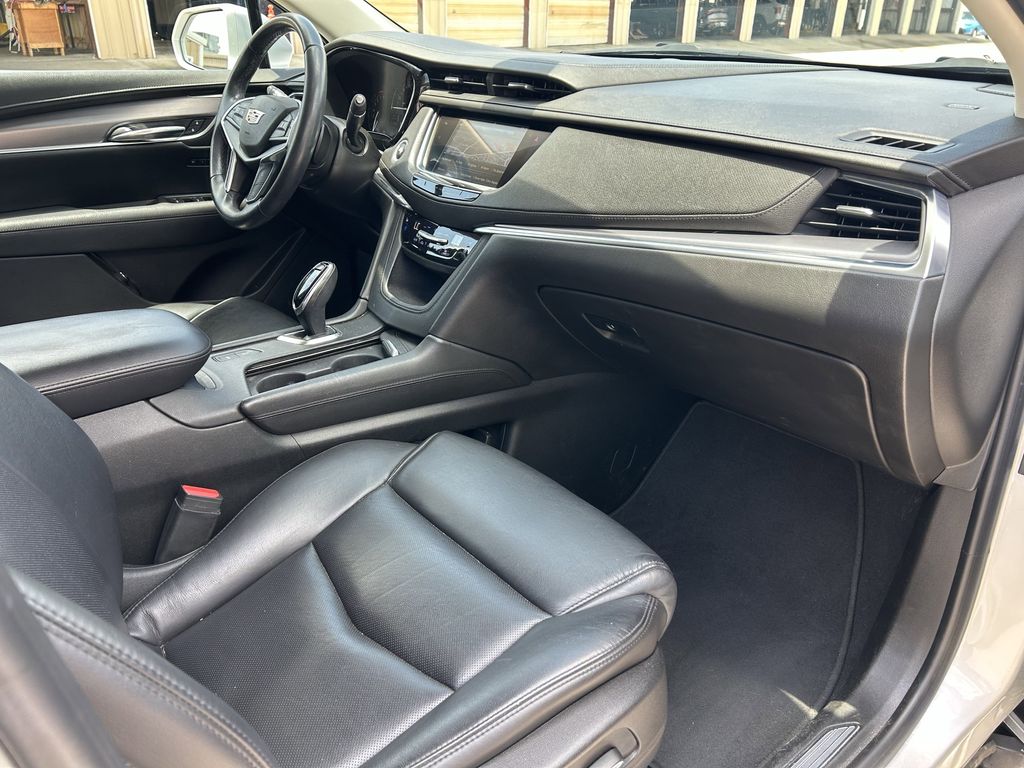 2018 Cadillac XT5 Premium Luxury Silver at Tom Peacock Cadillac