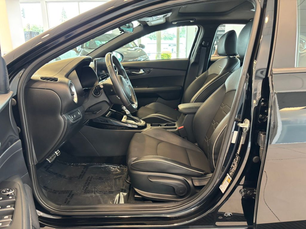2024 Kia Forte GT-Line
