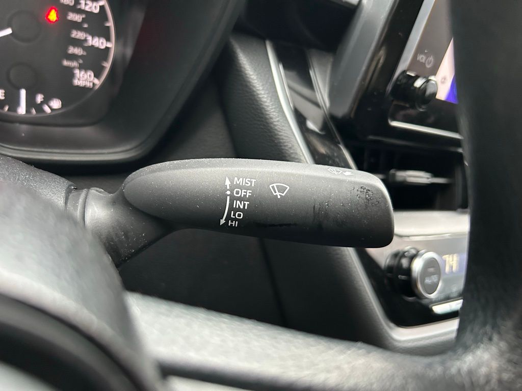 2023 Toyota Corolla LE 20