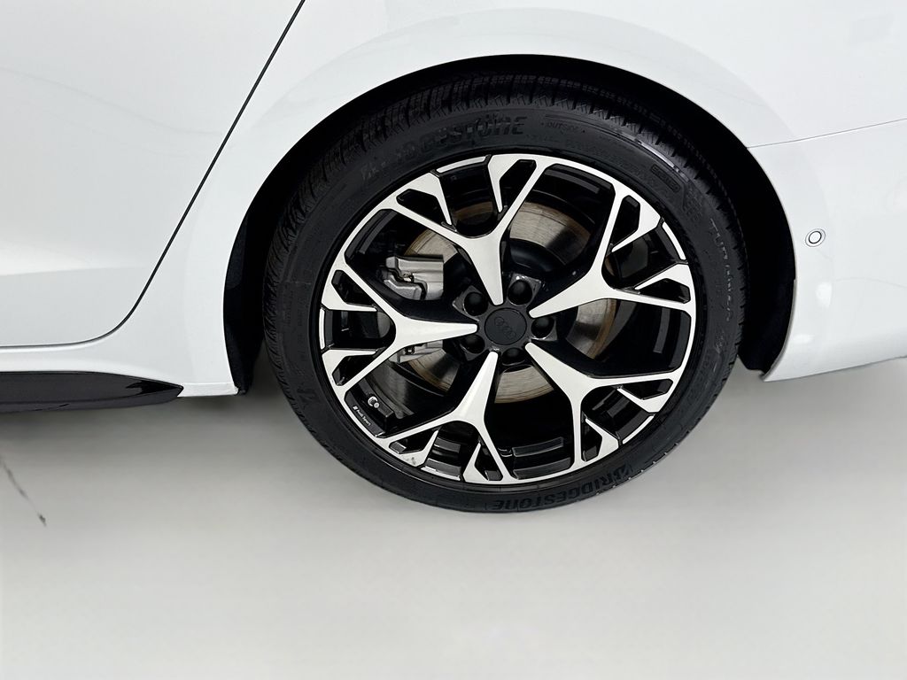 Thumbnail: 2026 Audi A6 - 30
