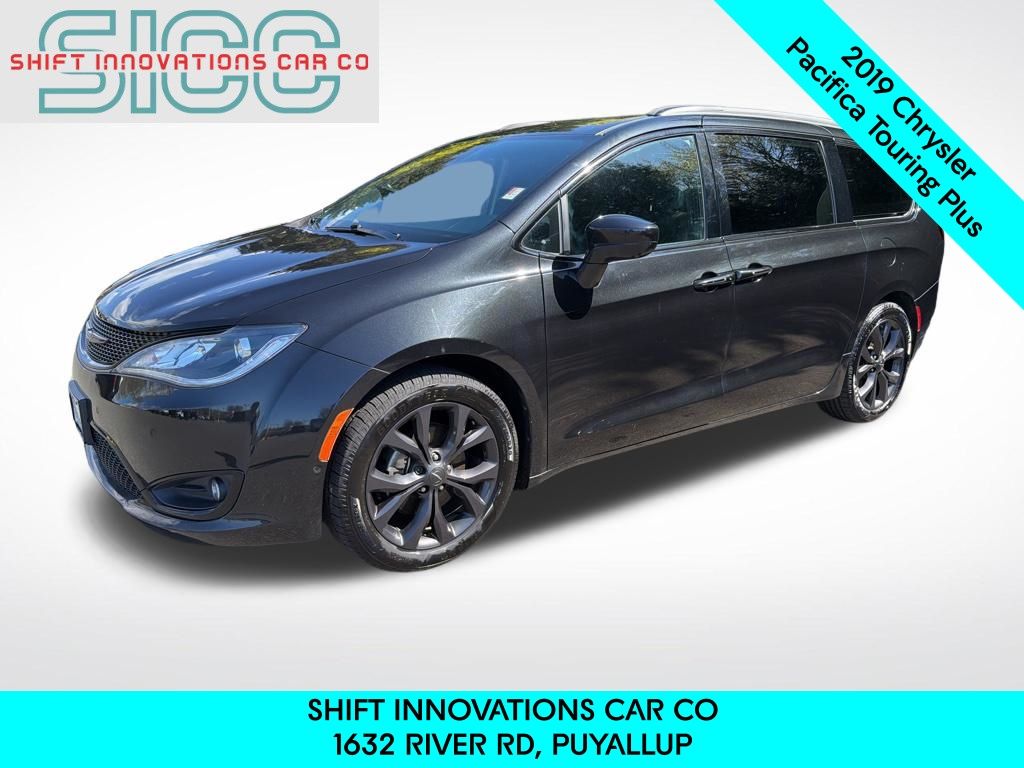 Brilliant Black Crystal Pearlcoat 2019 Chrysler Pacifica Touring Plus FWD Minivan Front-Wheel Drive 9-Speed Automatic