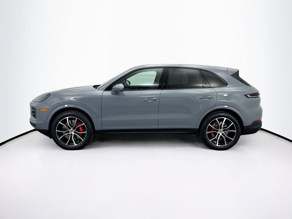 Thumbnail: 2026 Porsche Cayenne - 2