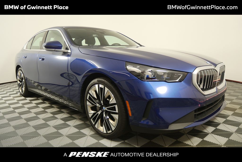 Thumbnail: 2026 BMW 5 Series - 1