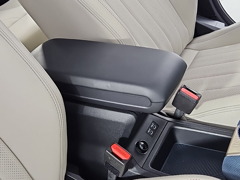 Thumbnail: 2025 MINI Cooper Countryman - 16