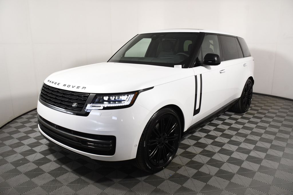 2026 Land Rover Range Rover P400 SE LWB AWD