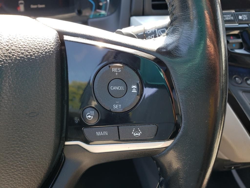 Used 2018 Honda Odyssey Van