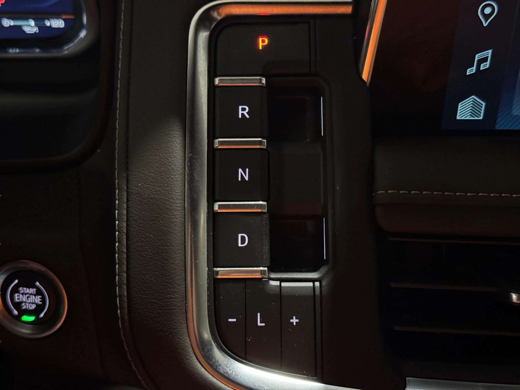 Used 2023 Dark Ash Metallic Chevrolet Z71 image 13