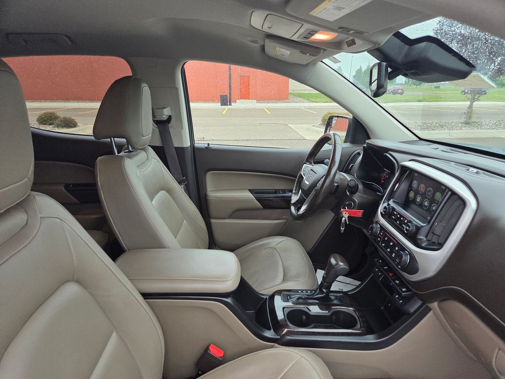2016 GMC Canyon SLT