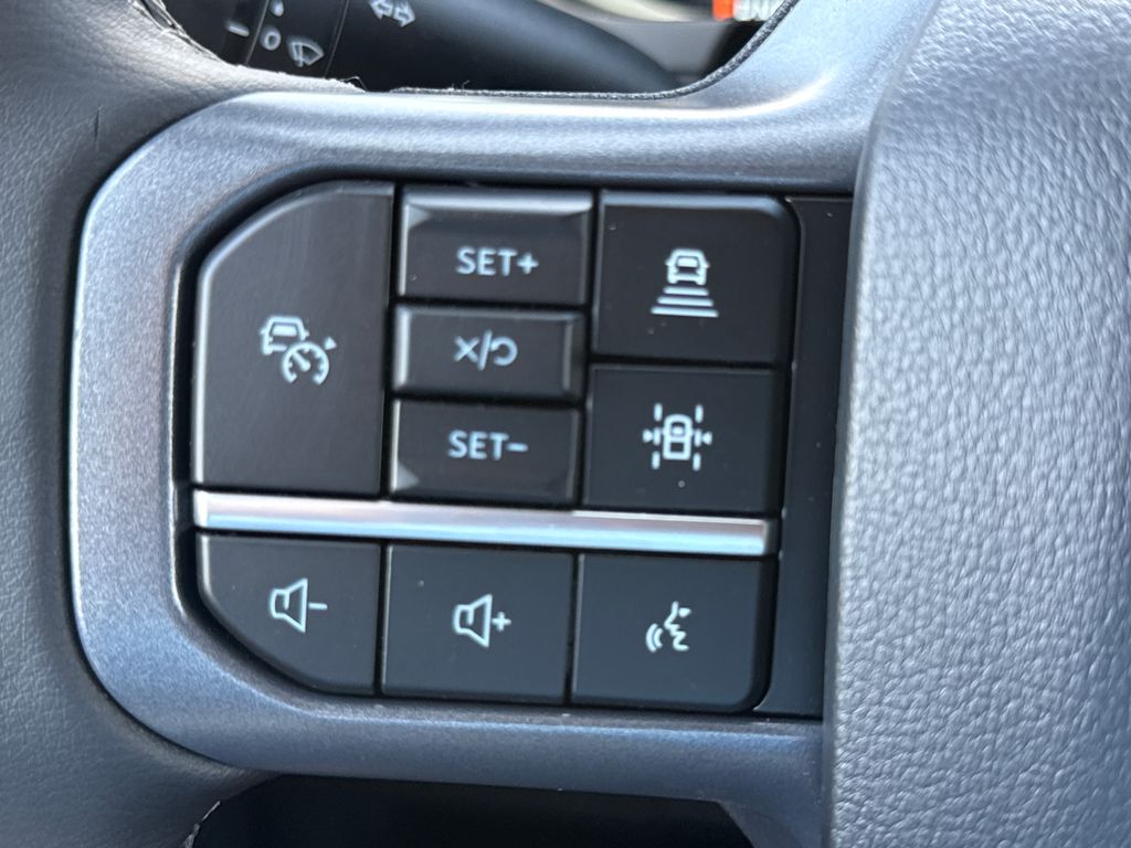 New 2026 Gray Ford XLT image 31