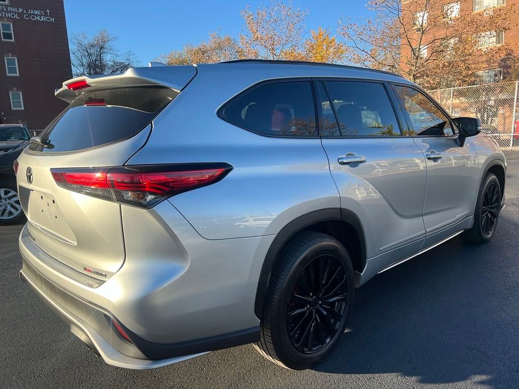 2021 Toyota Highlander XSE 5