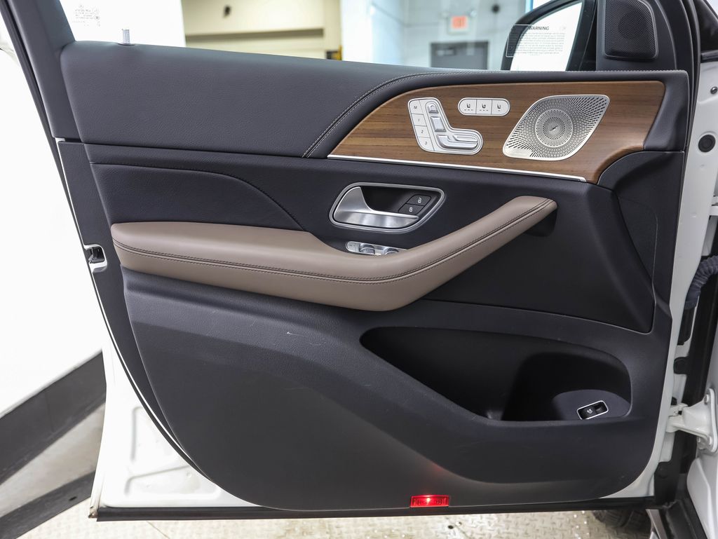 Thumbnail: 2021 Mercedes-Benz GLE - 9