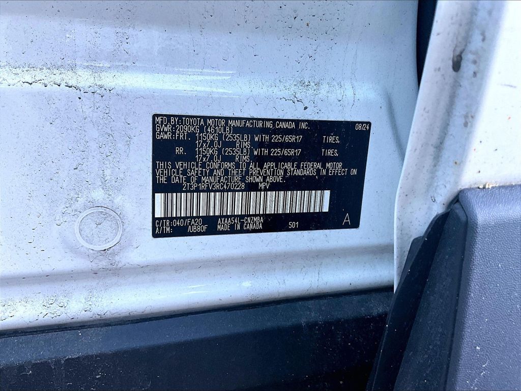 2024 Toyota RAV4 — photo 9