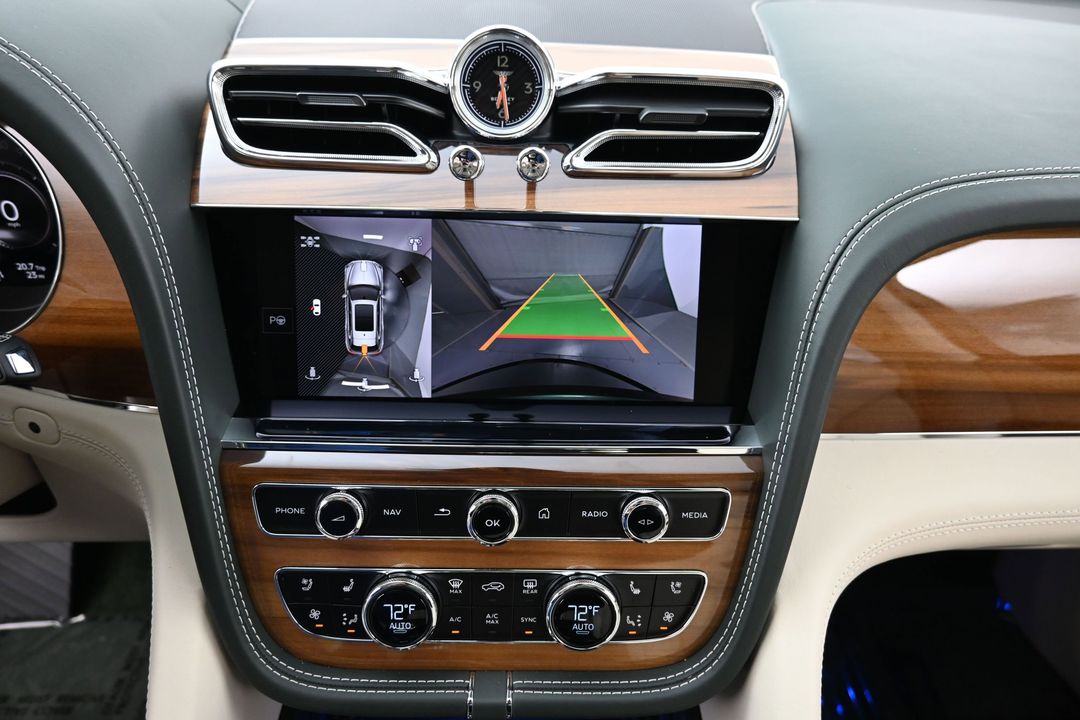 New 2026  Bentley Azure image 6