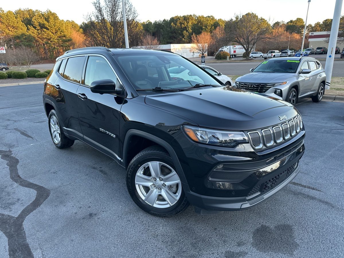 2022 Jeep Compass Latitude 4WD