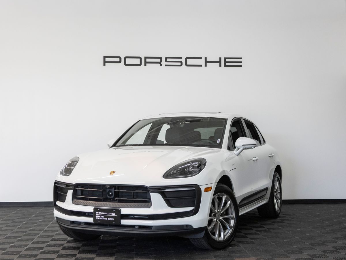 White 2023 Porsche Macan AWD SUV / Crossover All-Wheel Drive 7-Speed Automatic