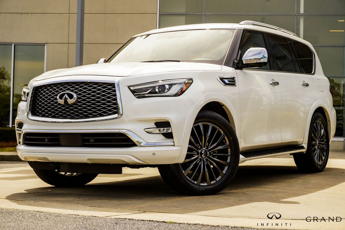 Moonstone White 2023 INFINITI QX80 Sensory 4WD SUV / Crossover All-Wheel Drive 7-Speed Automatic